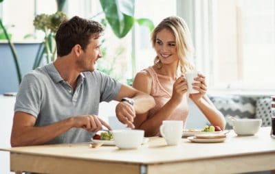 Couple eating brunch